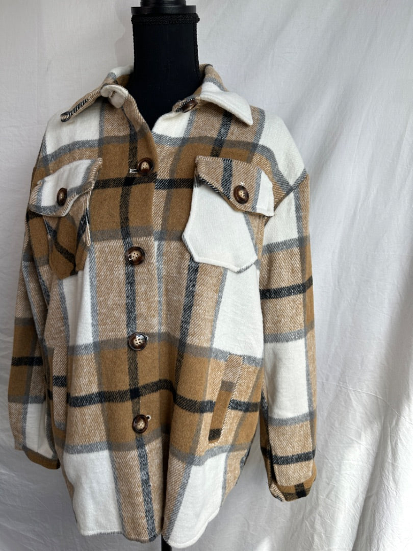 BROWN PLAID PRICELESS Women's Outerwear, MEDIUM