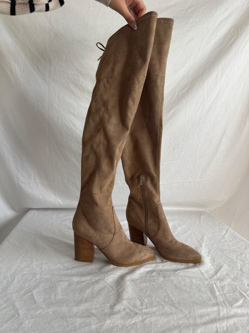 SUEDE OTK BOOT MARC FISHER Women's Shoes, 7.5