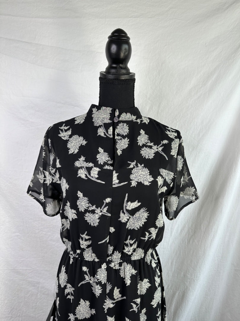 BLACK/WHITE FLORAL LULU'S Women's Dresses, SMALL